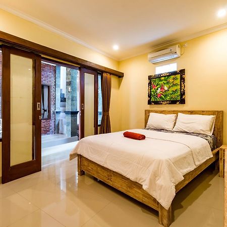 Dicky Guest House Batu Bolong Чангу Екстер'єр фото